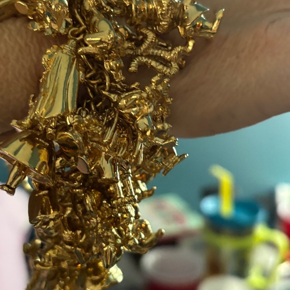 Disney 75 years of love & laughter limited edition charm bracelet - RARE - 1998 - Picture 3 of 14